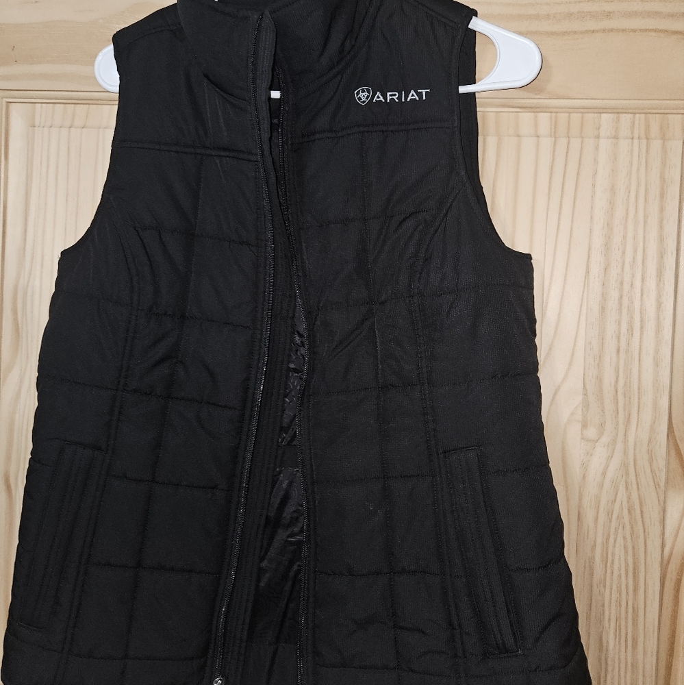 Ariat Insulated Women's Vest Size Medium